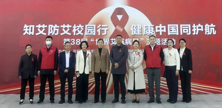 �ഺ�ް�������ͬ�С��������е�38�������簬�̲��ա�����Բ������